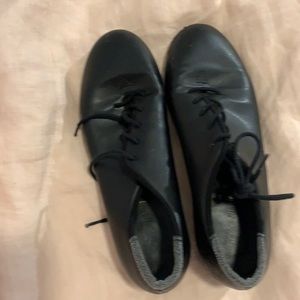 Well loved tap shoes! Still works perfectly fine!